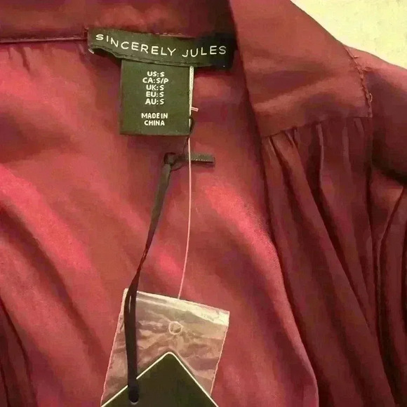 Women’s Sincerely Jules long sleeve body suit NWT size small, burgundy. - Picture 6 of 9